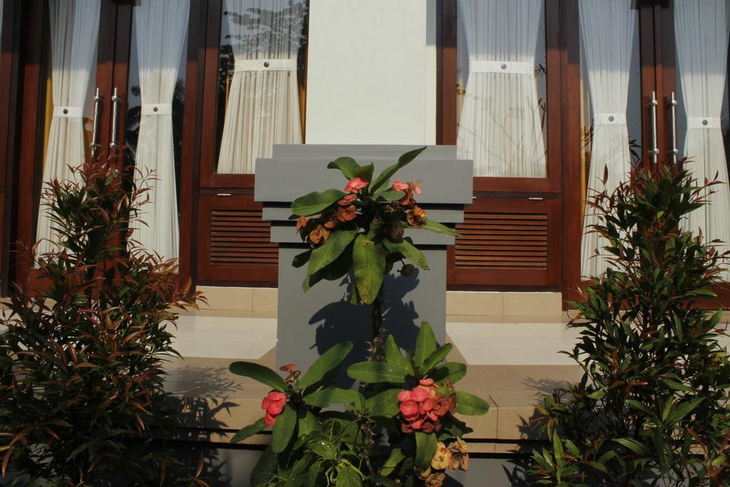 Maemae Beach House Hotel Nusa Penida Room photo