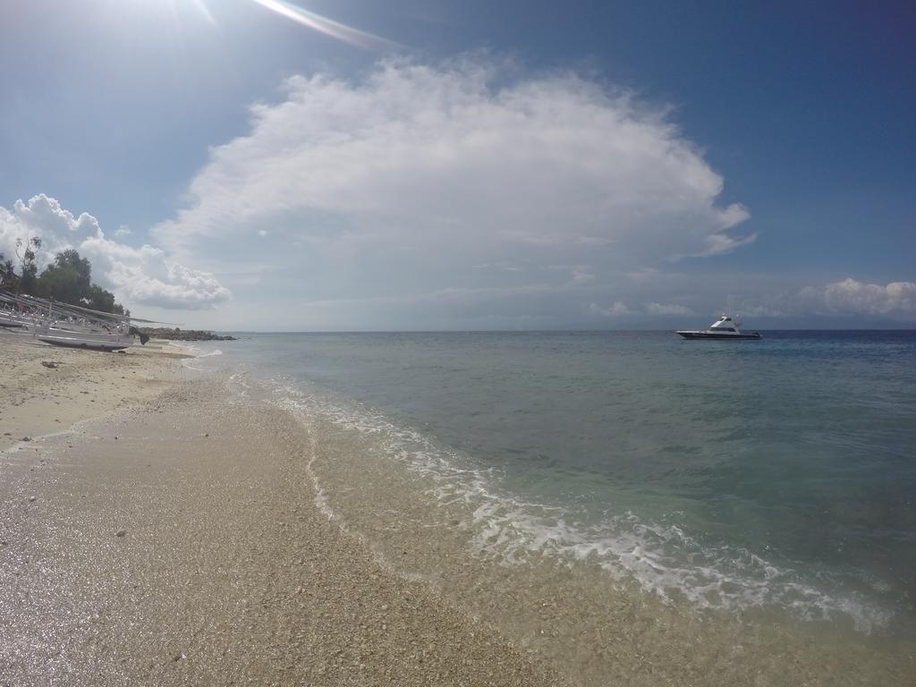 Maemae Beach House Hotel Nusa Penida Exterior photo