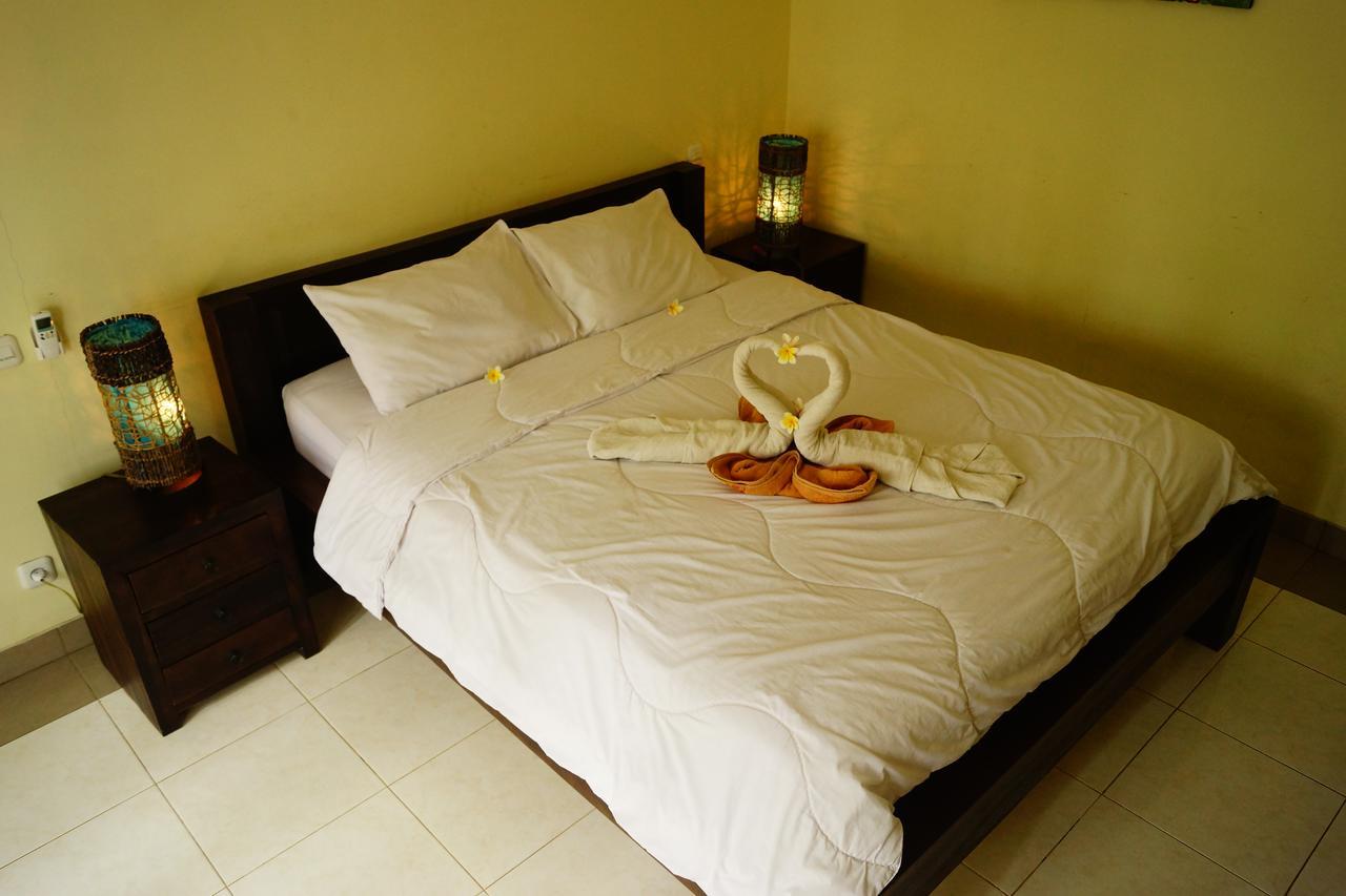 Maemae Beach House Hotel Nusa Penida Exterior photo